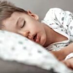 क्या आपका बच्चा भी लेता है खर्राटे? तो ना करें नजरअंदाज, हो सकता है किसी बीमारी का संकेत