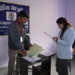 किशोर न्याय बोर्ड की मासिक बैठक में मामलों की समीक्षा, पुनर्वास एवं विधिक सहायता पर दिया गया विशेष बल