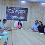 जिलाधिकारी ने उद्योगों की समस्याओं के त्वरित समाधान के दिए निर्देश, बायर-सेलर मीट और मार्केटिंग सेल बनाने की पहल